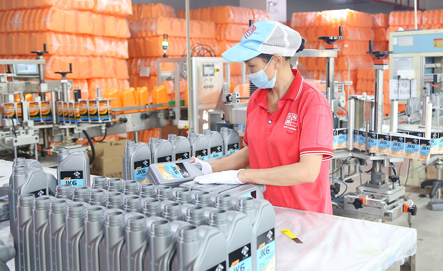 冠一貼標(biāo)線照片 冠一貼標(biāo)線照片