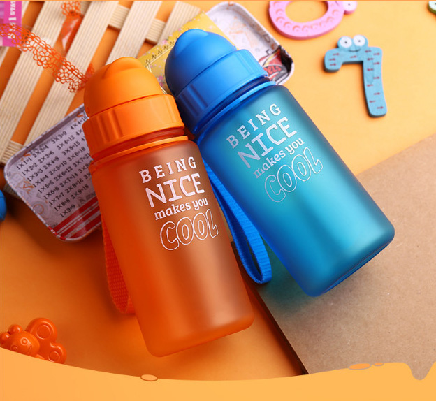 塑料水杯 塑料水杯