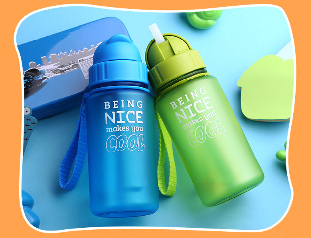 塑料水杯 塑料水杯